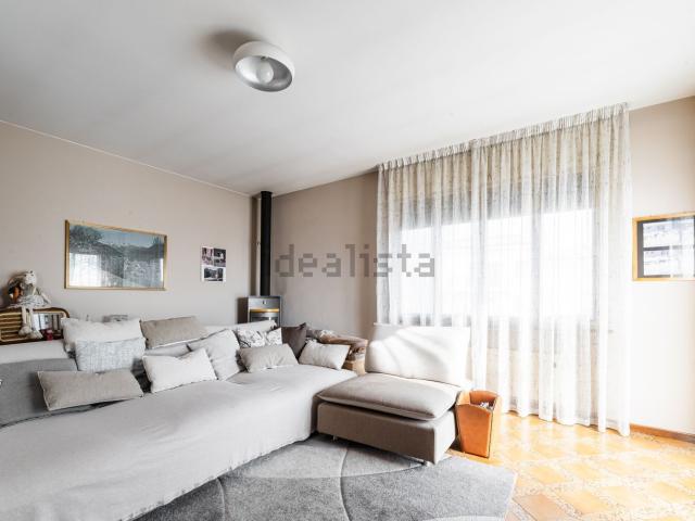 Villetta indipendente in vendita di 270 m² in Via due Acque