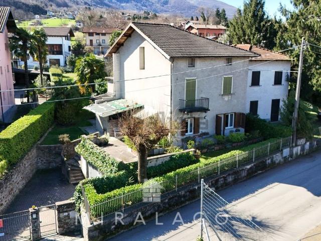 Villetta indipendente in vendita di 270 m² in Via Palerma, 64