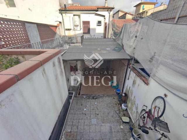 Villetta indipendente in vendita di 270 m² in Via Paolina Buonaparte, 55049