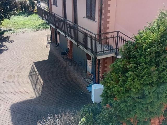 Villetta indipendente in vendita di 270 m² in Via Roma