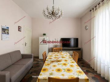 Villetta indipendente in vendita di 270 m² in Via Vittorio Emanuele, 171