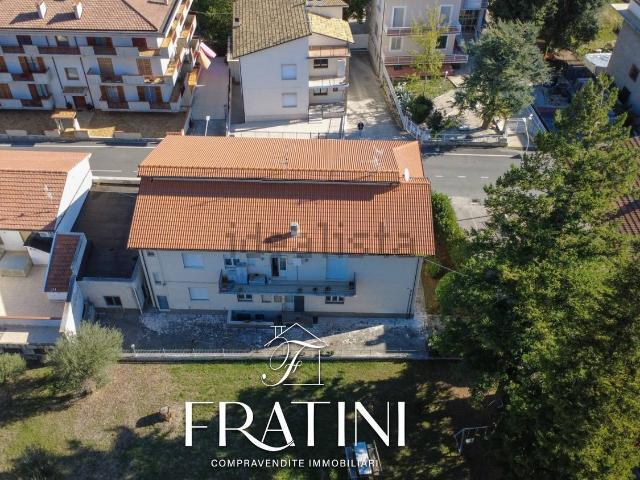 Villetta indipendente in vendita di 270 m² in Viale Piceno Aprutino, 41