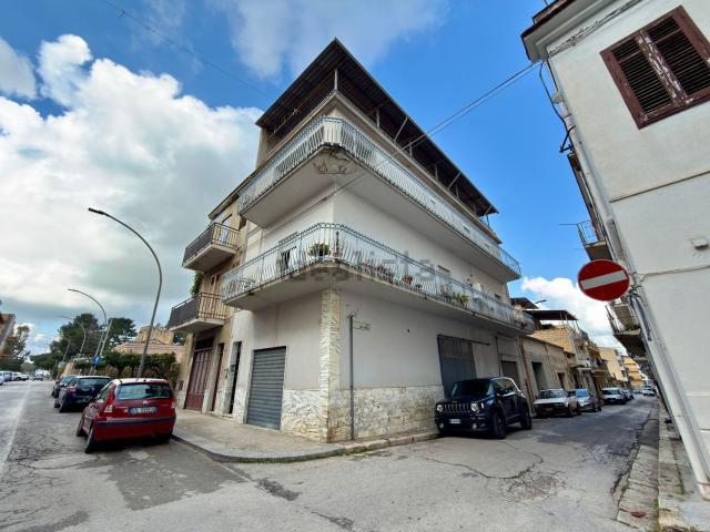 Villetta indipendente in vendita di 270 m² in Vicolo dei Mille, 4