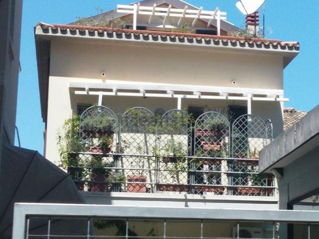 Villetta indipendente in vendita di 270 m² in Corso Vittorio Emanuele II
