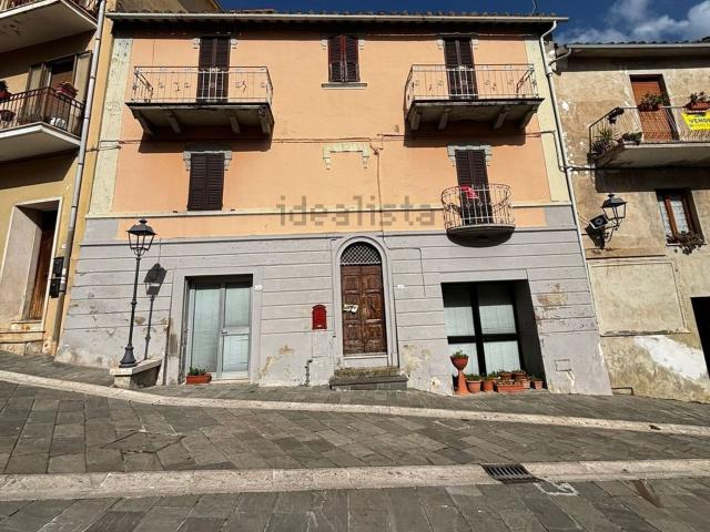 Villetta indipendente in vendita di 270 m² in Piazza Carpine, 23