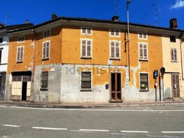 Villetta indipendente in vendita di 270 m² in Piazza Marconi