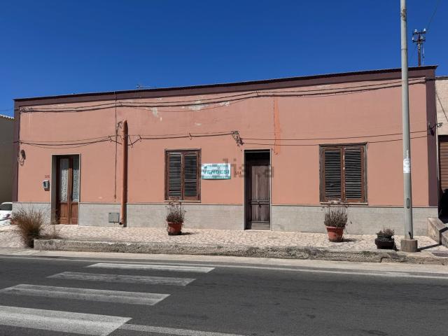 Villetta indipendente in vendita di 270 m² in Strada Marsala, 504