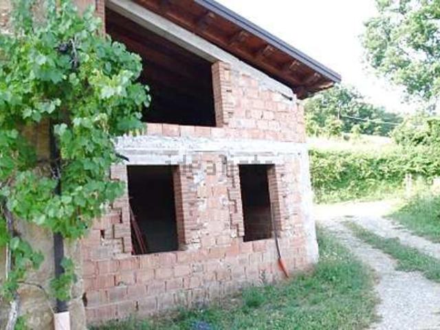 Villetta indipendente in vendita di 271 m²