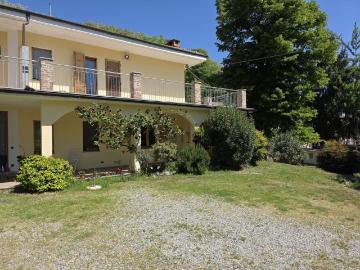 Villetta indipendente in vendita di 271 m² in Via Montechiaro