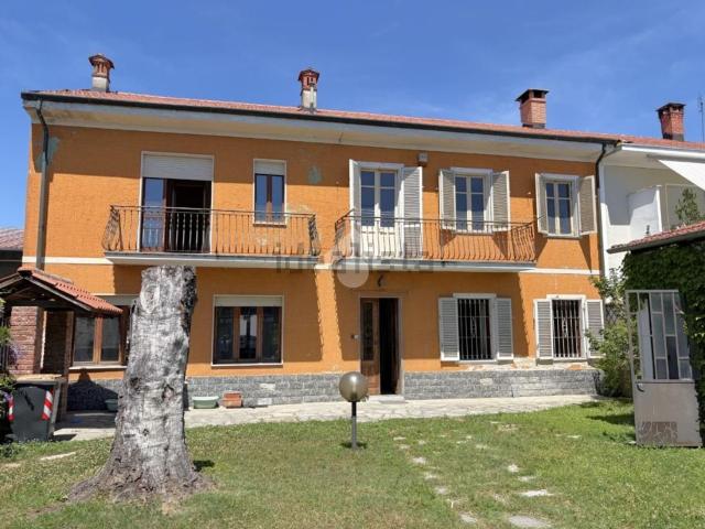 Villetta indipendente in vendita di 272 m² in Vicolo Ivrea, 14