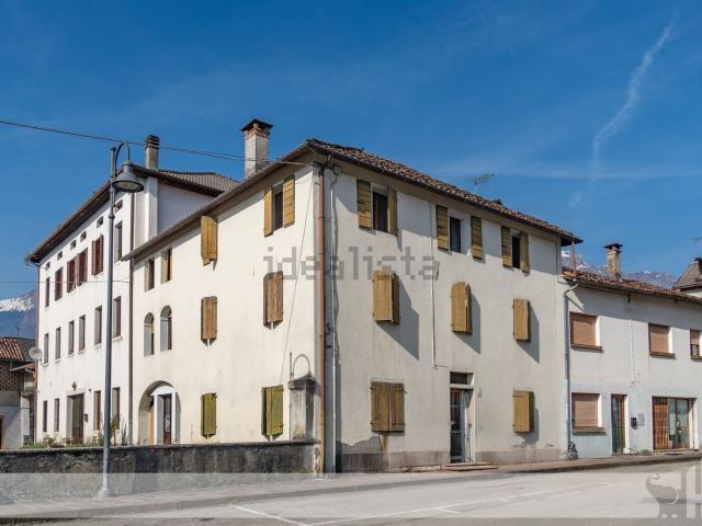 Villetta indipendente in vendita di 273 m² in Via Ramentera, 16