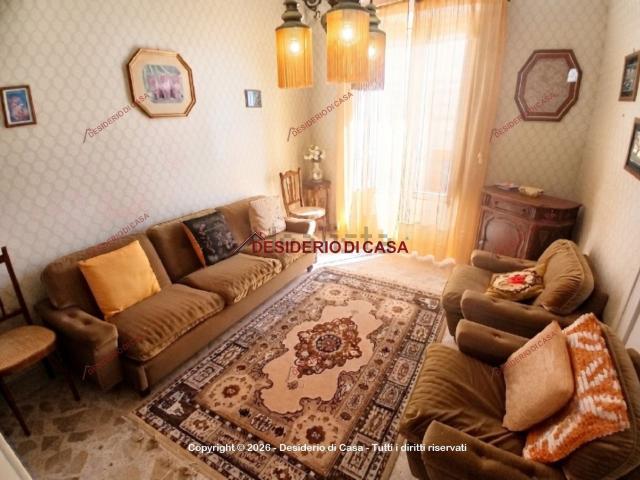 Villetta indipendente in vendita di 274 m² in Piazza Quattro Cannoli, 5