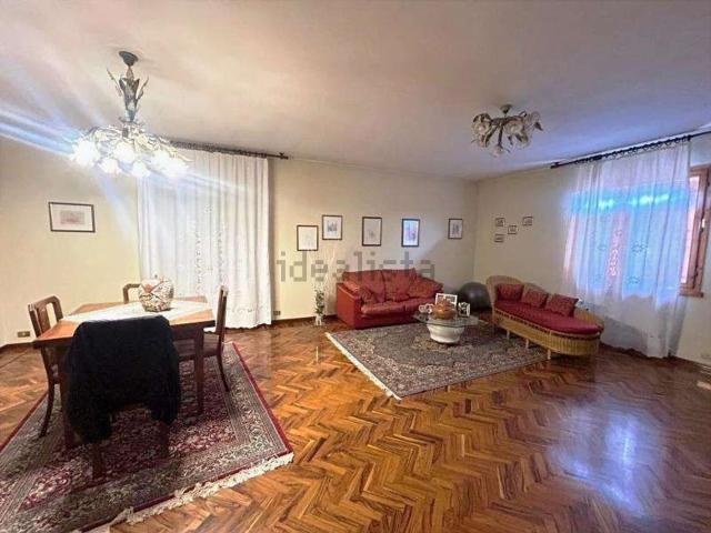 Villetta indipendente in vendita di 275 m²