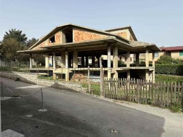 Villetta indipendente in vendita di 275 m² in Via Convento