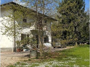 Villetta indipendente in vendita di 275 m² in Via Campagna