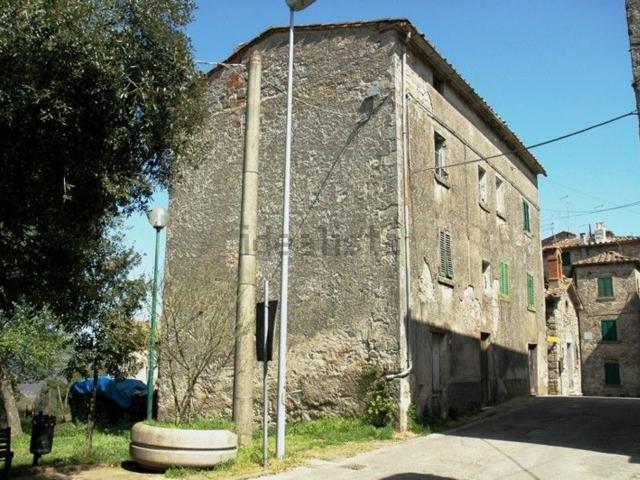 Villetta indipendente in vendita di 275 m² in Via dell&apos aia