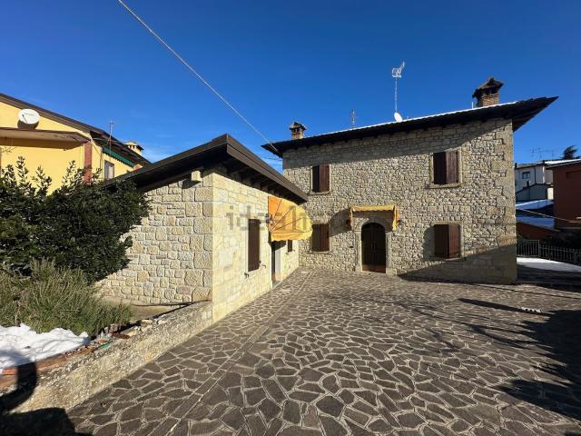 Villetta indipendente in vendita di 276 m²