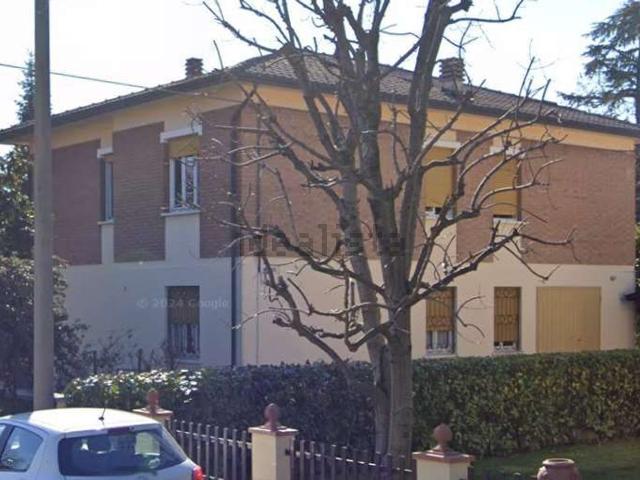 Villetta indipendente in vendita di 277 m² in Via Papa Giovanni XXIII, 1
