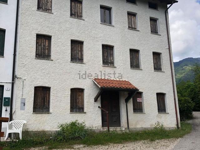 Villetta indipendente in vendita di 278 m² in Via Galgara, 1