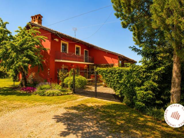 Villetta indipendente in vendita di 278 m² in Via Ferrera, 44
