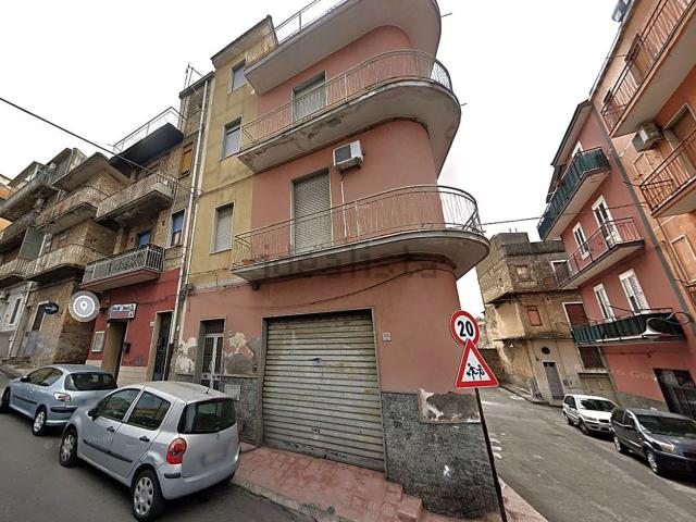 Villetta indipendente in vendita di 278 m² in Via Mercadante, 100