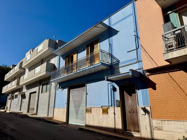 Villetta indipendente in vendita di 278 m² in Via Pio XII, 4