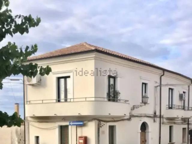 Villetta indipendente in vendita di 278 m² in Via Umberto Iᵒ