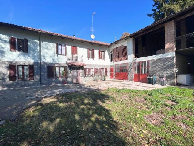 Villetta indipendente in vendita di 278 m² in Località Valleversa, 130