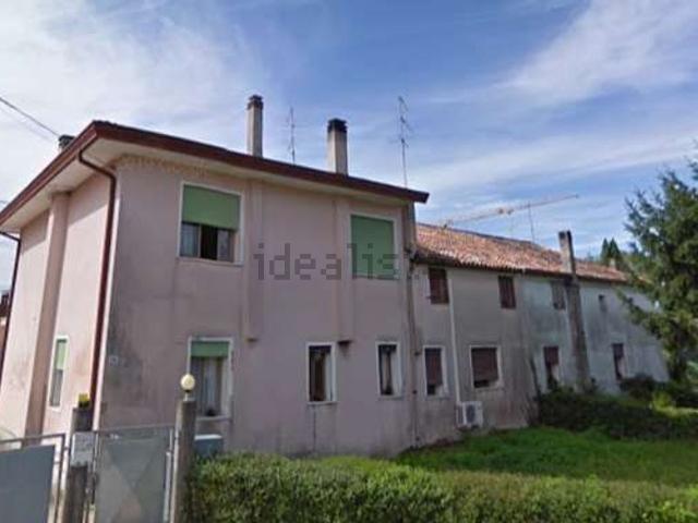 Villetta indipendente in vendita di 279 m² in Via Obbia Alta II Tronco, 32