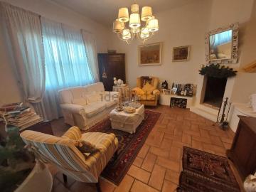 Villetta indipendente in vendita di 280 m²