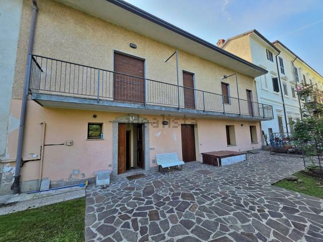 Villetta indipendente in vendita di 280 m² in Via 24 Maggio, 5