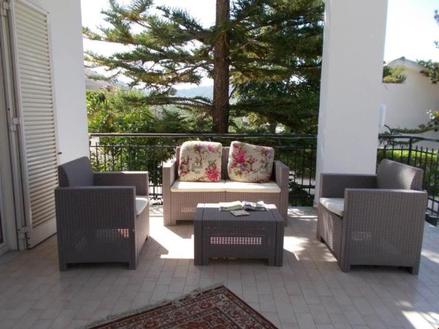 Villetta indipendente in vendita di 280 m² in Via Cancello