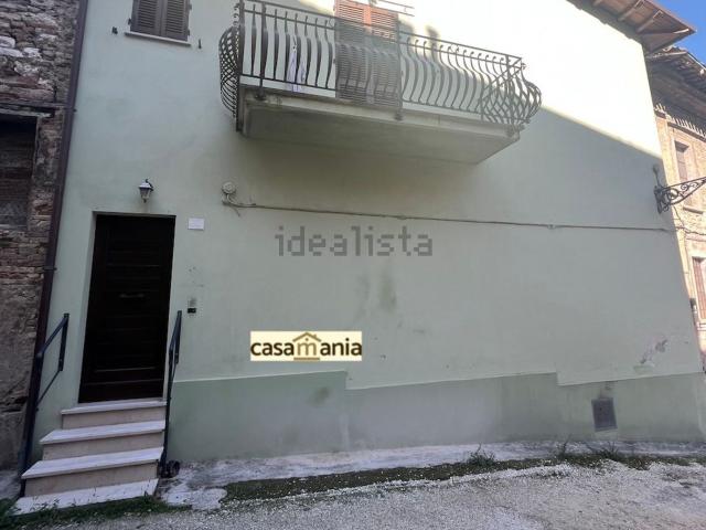 Villetta indipendente in vendita di 280 m² in Via Castelfidardo, 33