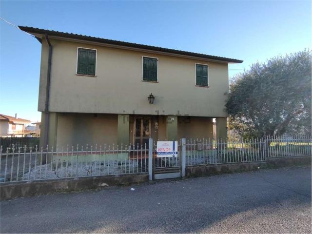 Villetta indipendente in vendita di 280 m² in Via Belvedere, 9