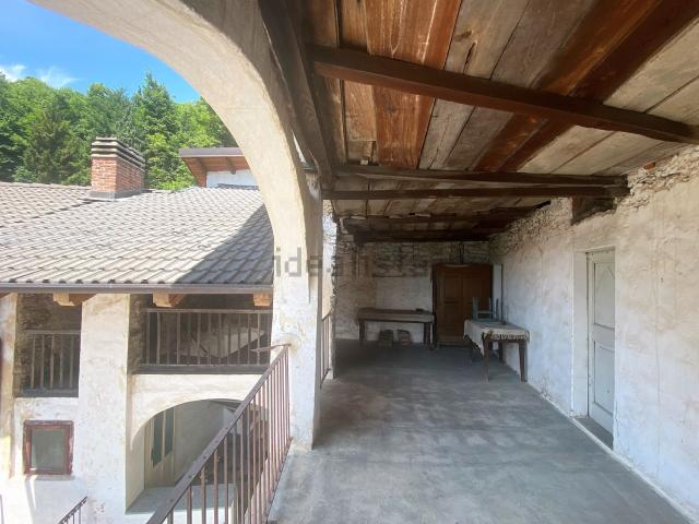 Villetta indipendente in vendita di 280 m² in Via Bruno Filippi, 28