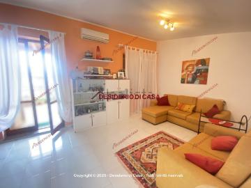 Villetta indipendente in vendita di 280 m² in Via del Sole, 29