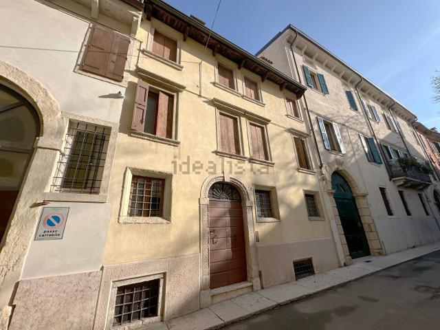 Villetta indipendente in vendita di 280 m² in Vicolo Bernardo de Canal, 10