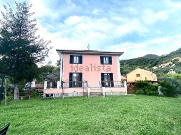 Villetta indipendente in vendita di 280 m² in Strada Provinciale 523, 523