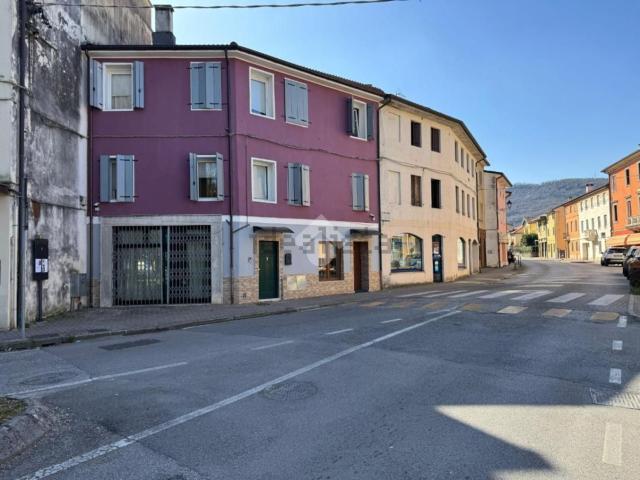 Villetta indipendente in vendita di 281 m² in Via Cristoforo Magrè, 3