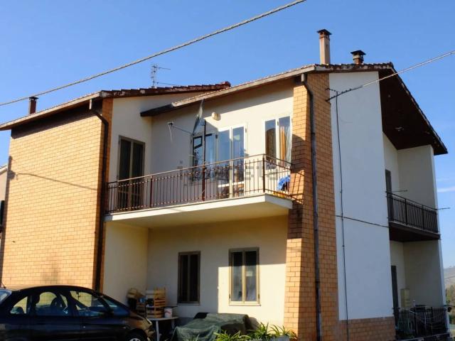 Villetta indipendente in vendita di 281 m² in Via A. De Gasperi