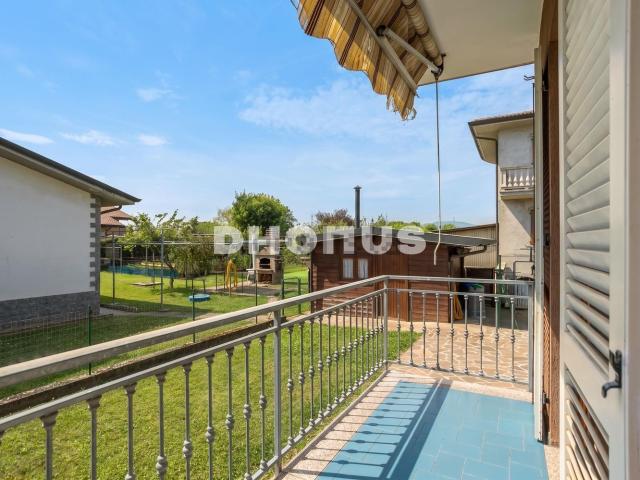 Villetta indipendente in vendita di 281 m² in Via Boccaccio, 25