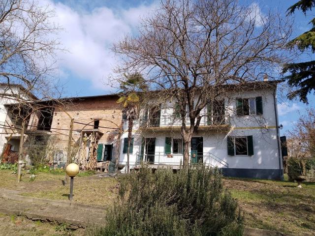 Villetta indipendente in vendita di 281 m² in Via Frostolo, 16