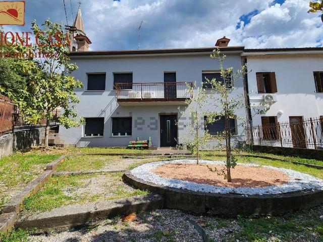 Villetta indipendente in vendita di 281 m² in Salita San Michele, 6