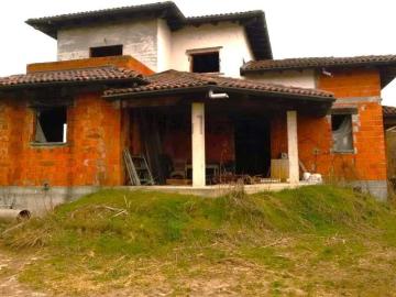 Villetta indipendente in vendita di 282 m² in Via Roma