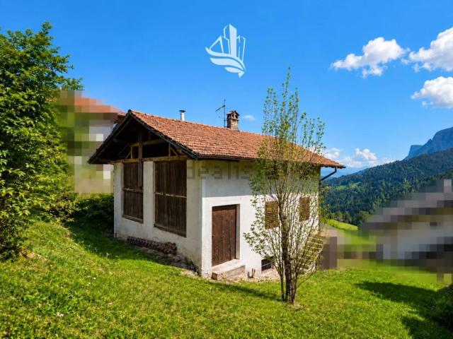 Villetta indipendente in vendita di 283 m² in Via dei Baumann