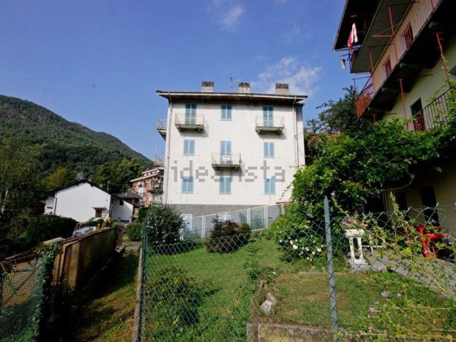 Villetta indipendente in vendita di 284 m² in Via Pessinetto Fuori