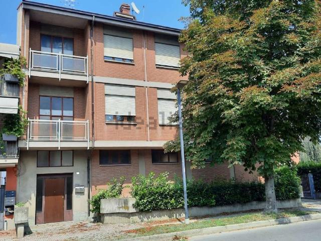 Villetta indipendente in vendita di 284 m² in Corso Bra