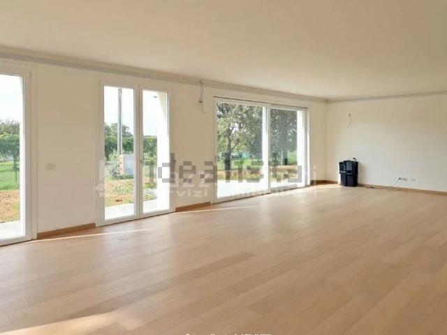 Villetta indipendente in vendita di 285 m² in Via San Rigo