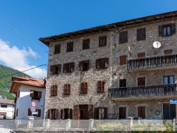 Villetta indipendente in vendita di 285 m² in Piazza San Bernardino, 9