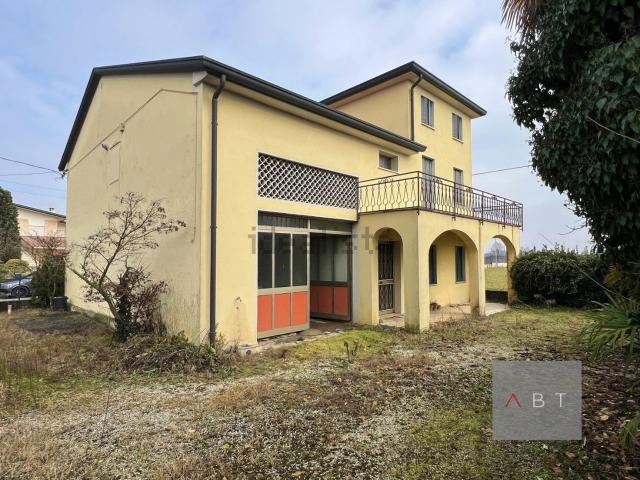 Villetta indipendente in vendita di 286 m²